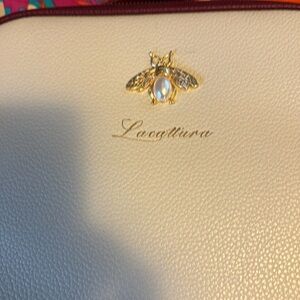 Beautiful travel bag for make up and accessories this is brand new,